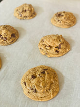 Load image into Gallery viewer, Cookie Assortment Sugar Soulicious Bakery Box